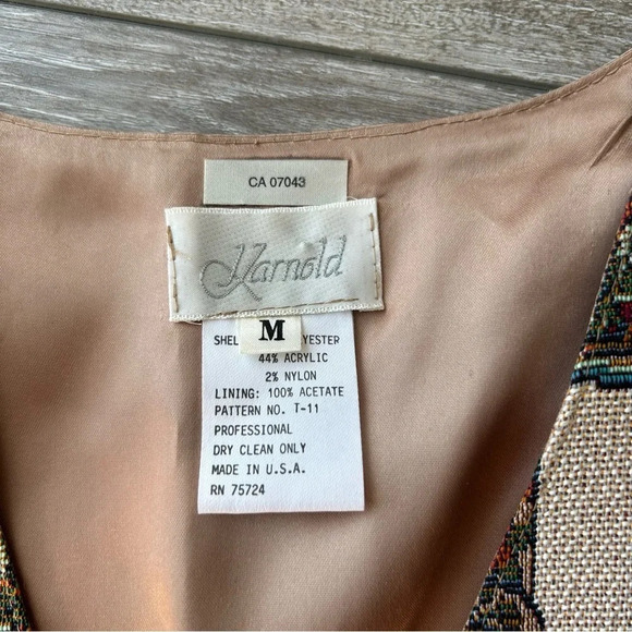Vintage K Arnold Tapestry Pottery Design Vest - Picture 5 of 12